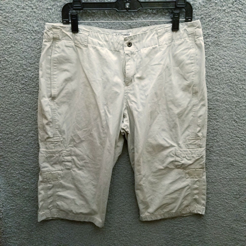 Columbia Sportswear 12 Pocket Solid Beige Cargo Shorts 33.5" 16.5" 10.25"